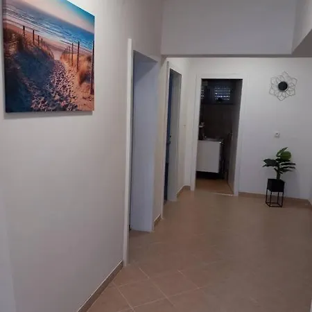 Apartment Dora-100m From Sea